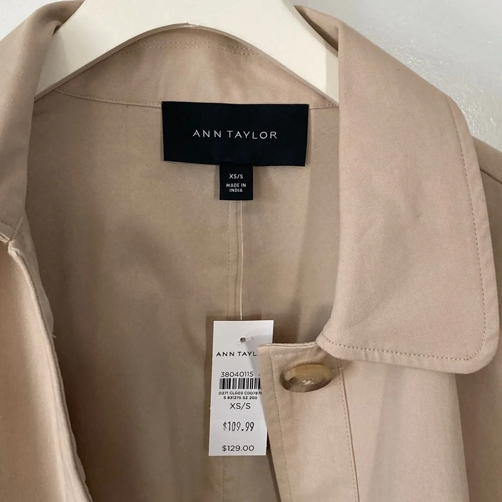 Tan Cape Jacket ,Poncho! Belted,Size -XS/S, lined, 97% cotton, 3% spandex - Picture 8 of 11